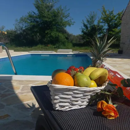 Holiday home Leggiero *