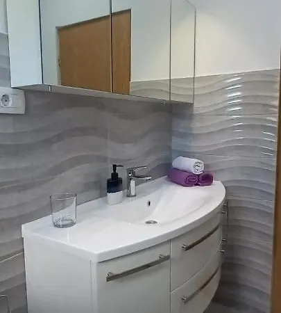 Holiday home Leggiero *