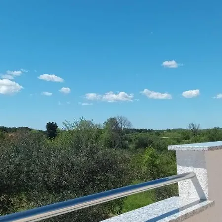 Vikendica Leggiero Benkovac